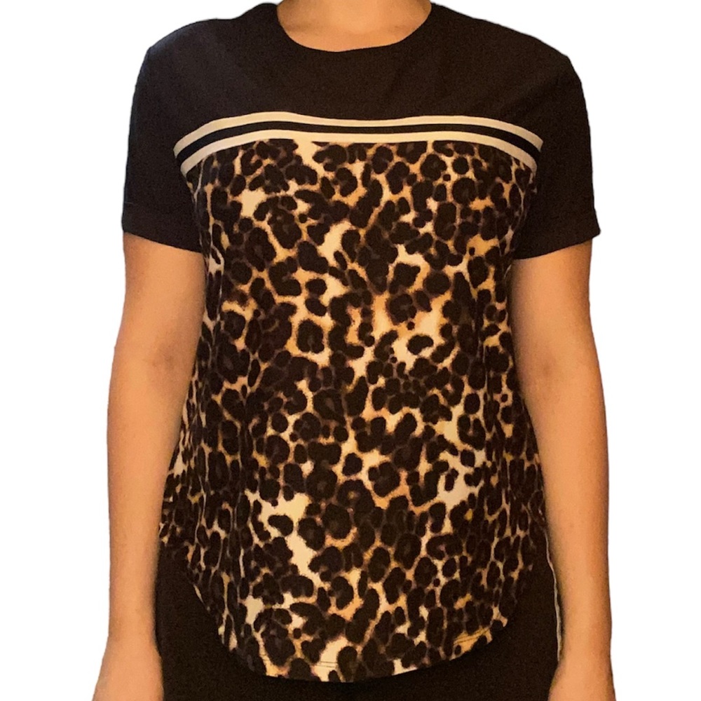 ‼️Animal Print T-shirt - Size Large (11-13) - Picture 2 of 4